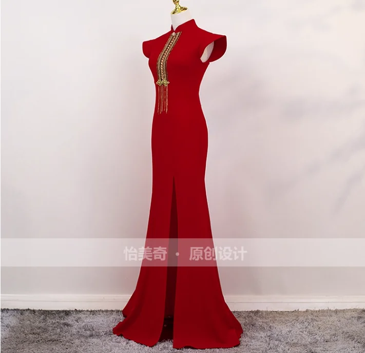 

New Chinese Style Fishtail Red Dress for High-End Cheongsam Runway Shows