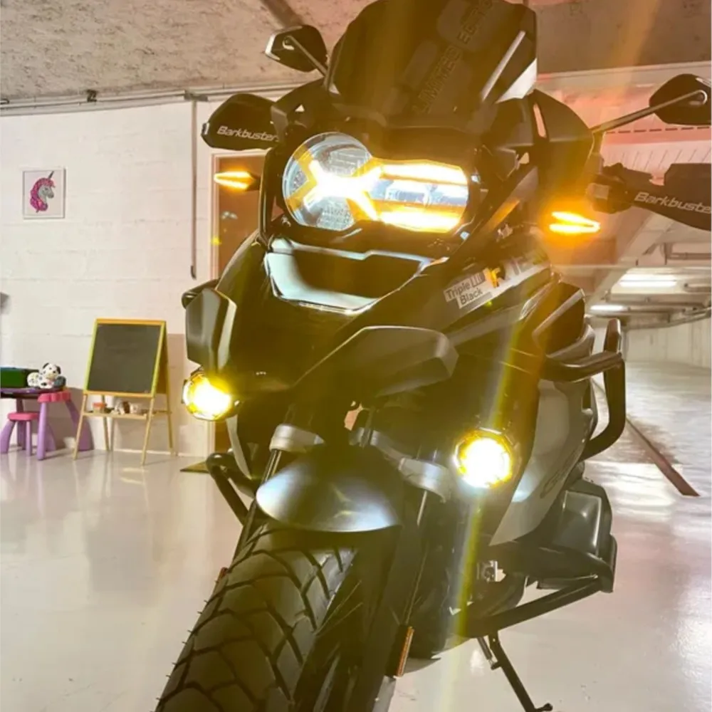 FOR BMW R1300GS Adventure R 1300 GS R1300 R1300 GSA Flipable Fog light Protector Guard Lamp Cover LED Fog light Protector Guard