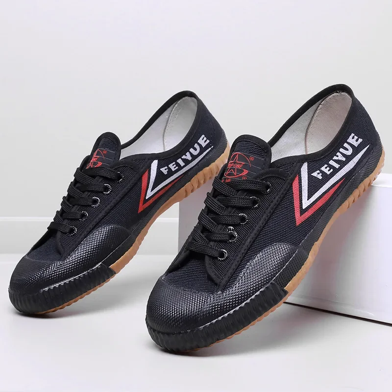 Chaussures d'arts martiaux Tai Chi Kung Fu, Taekwondo Wushu karaté, baskets d'entraînement sportif, chaussures en toile traditionnelles chinoises