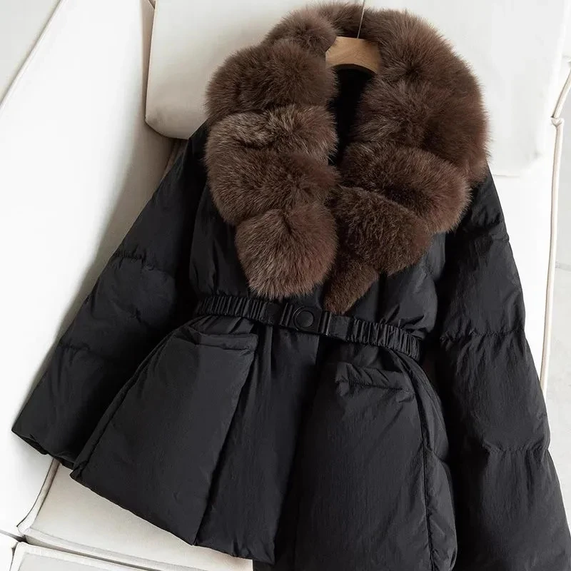 سترة نسائية بياقة من فرو الثعلب الحقيقي لشتاء 2025 معاطف جديدة بخصر دافئ وسميك سترات نسائية عصرية سترات باركاس