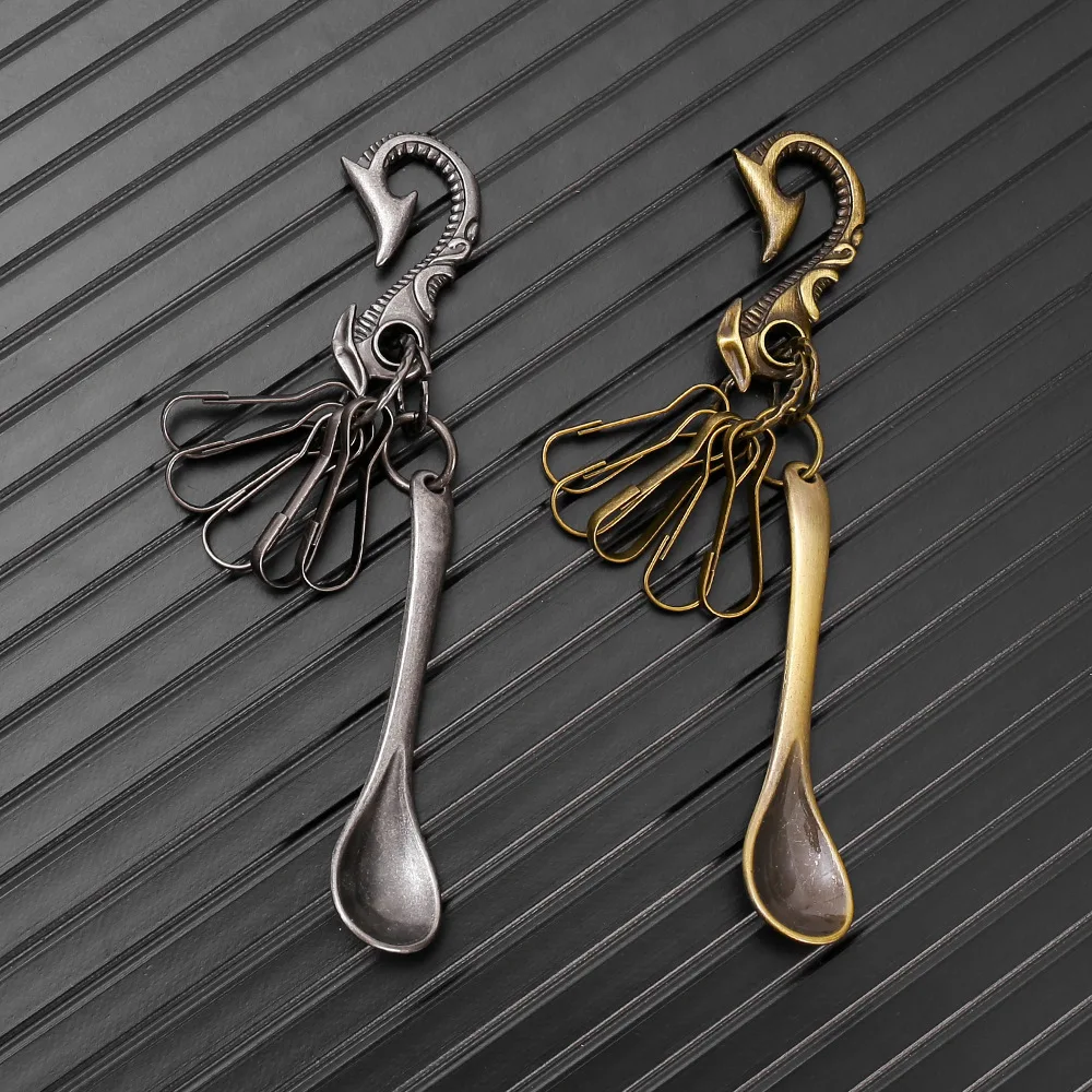 New trendy retro-style metal soup spoon pendant keychain spoon for couples keychain for simple bags pendant for men and women
