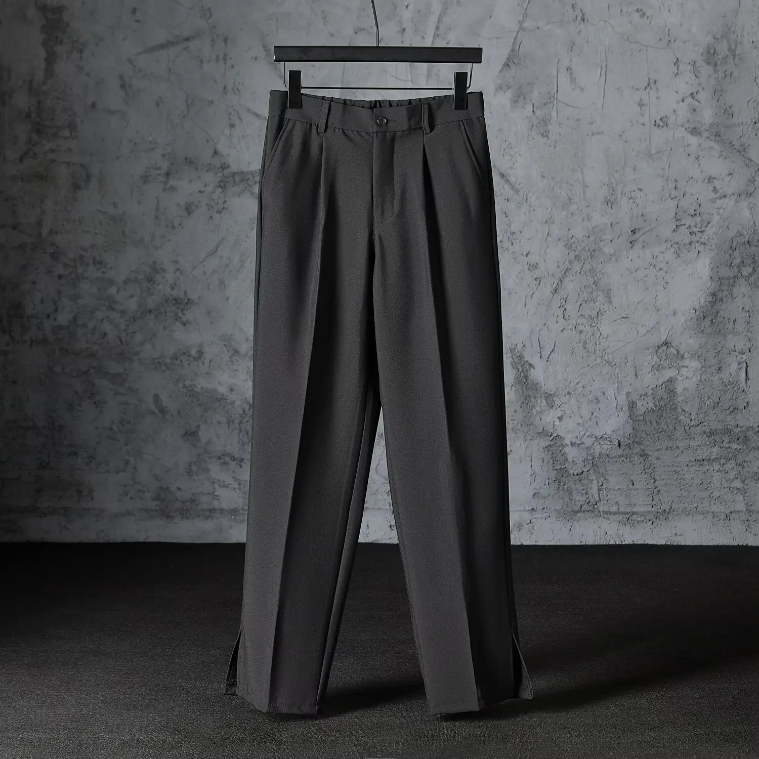 Herbsthosen für Herren, lockere Freizeithosen mit guter Drapierung, bodenlange Hosen, koreanischer Stil, trendige gerade Anzughosen. – Detail 28