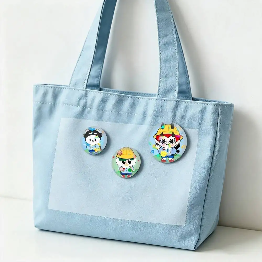 Adorable M-Mascot GMMTV 25 32 44 58 75mm Badges Personalized Round Brooches Pins Accessory