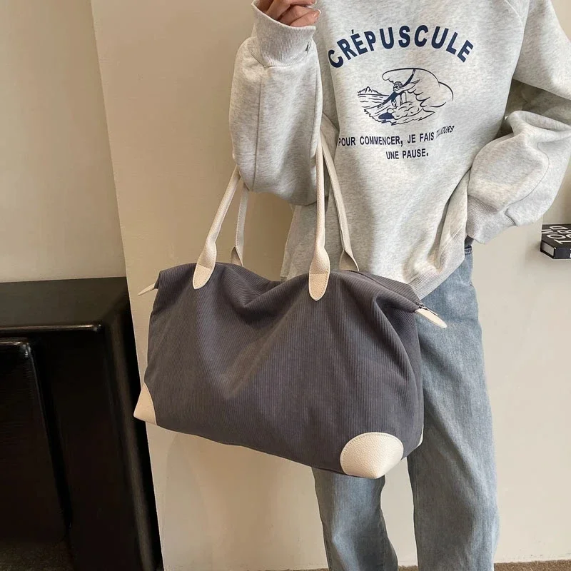 Casual Solid Travel Tote Bags Soft Zipper 2025 High Quality Bags for Women Large Capacity Fashion Comfortable and Portable Bags