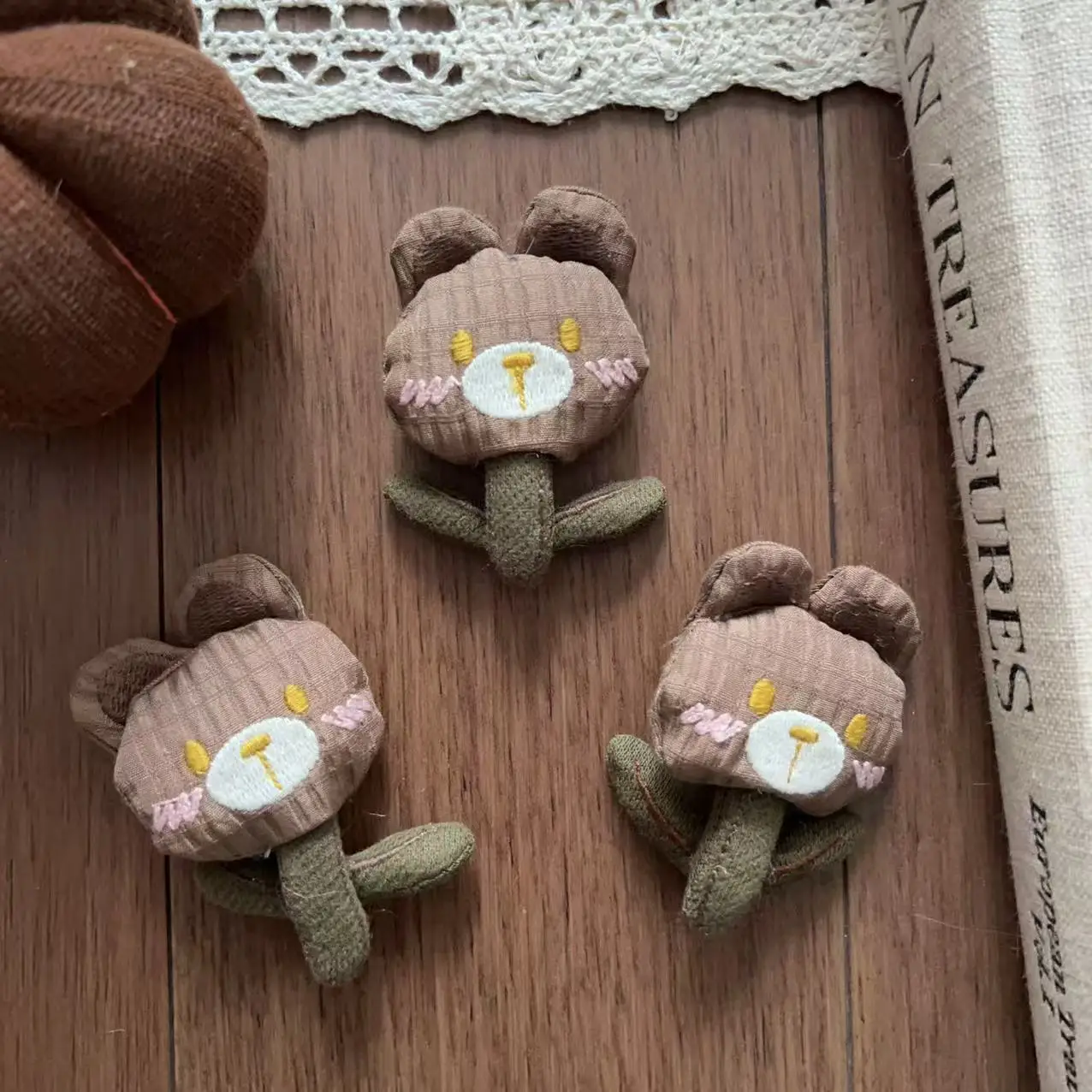 Premium Soft Fabric Flower Bear Hair Clip Brooch Cartoon Cute Lightweight DIY for Shoes Hats Bags Clothing Trim