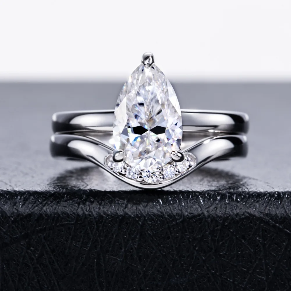 

Luxury D Color Moissanite Women's Ring - 925 Sterling Silver Wedding Band & Engagement Ring Set Anniversary Jewelry Gift