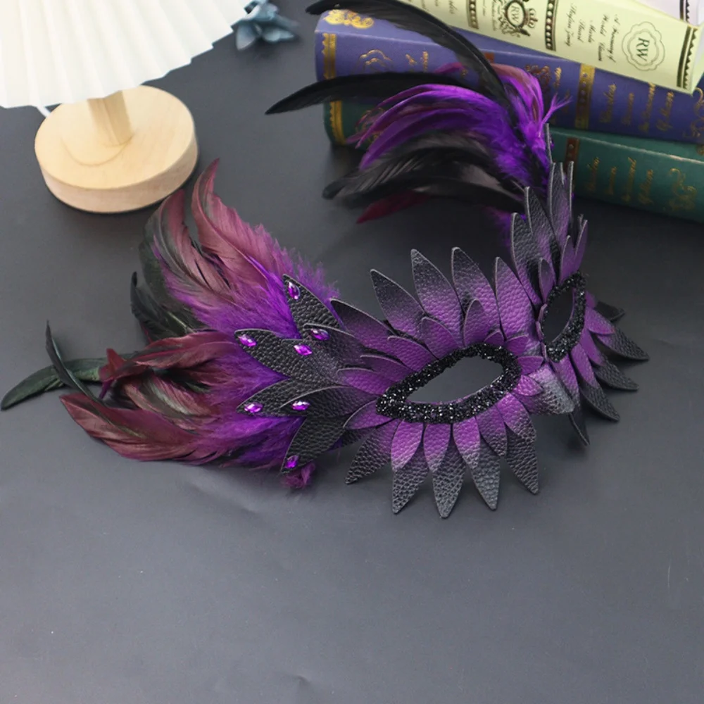 

Diamond-Inlaid Mask Premium Masquerade Party Mask Bird-Beak Mask High-Quality For Masquerades Carnivals Festivals