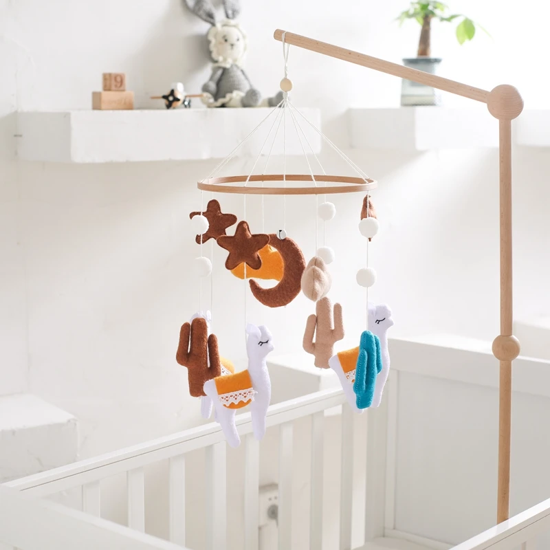 Baby Wooden Mobile Cribs Bed Bell Toys Soft Felt Alpaca Star Moon Star Musical Rattle Toys For Newborn Bedding Hanging Toys