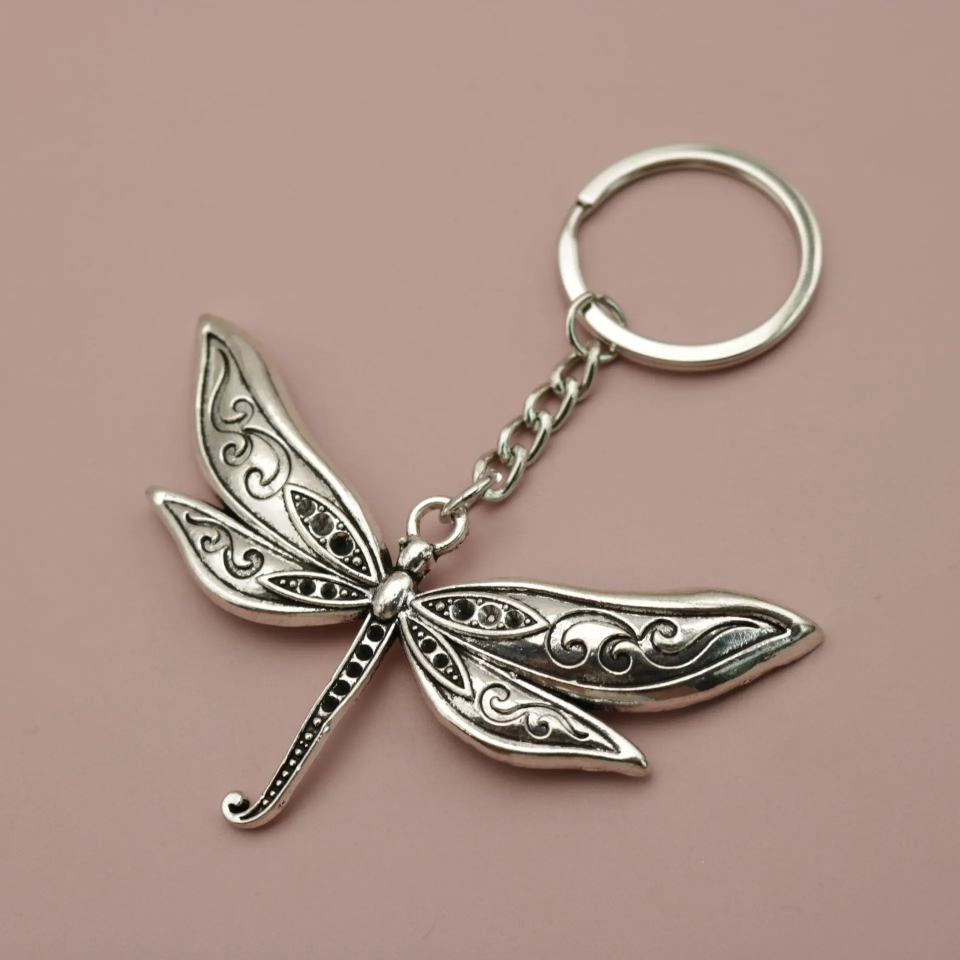 Creative Keychain Alloy Dragonfly Retro Keychain TQ229