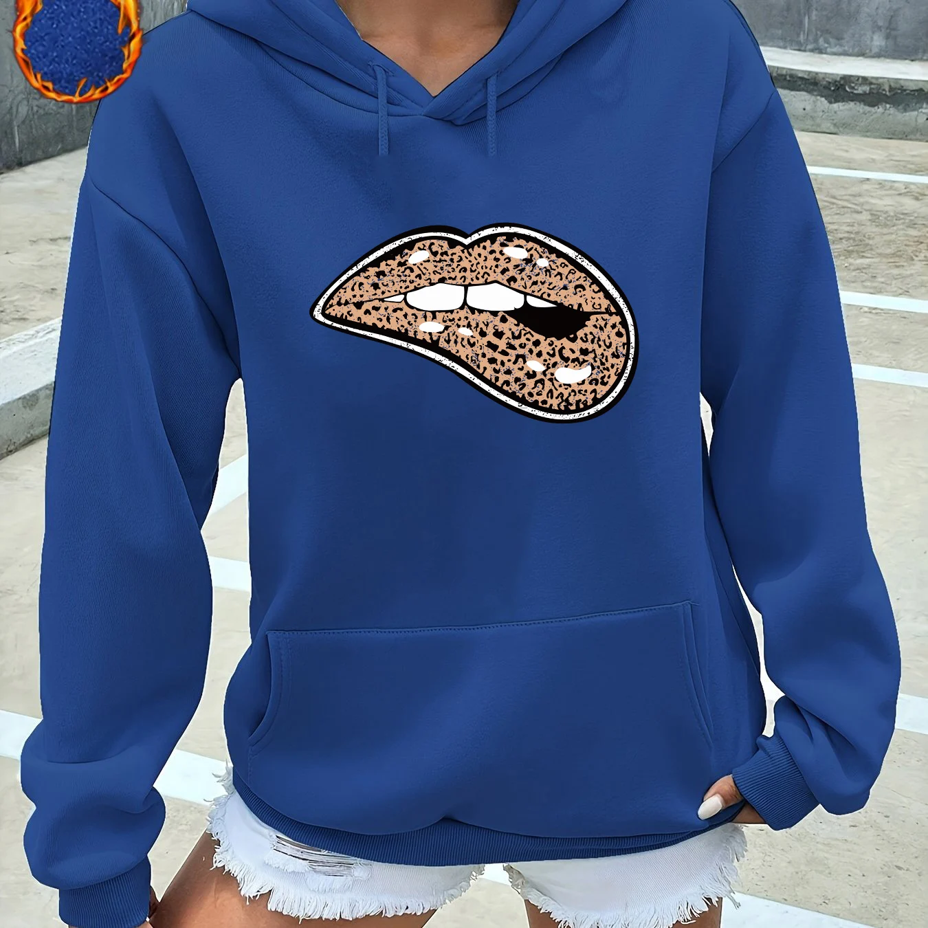 女性の秋と冬の暖かくゆったりとしたカジュアルなヒョウ柄リッププリントパターンプリントベルベット長袖フード付きスウェットシャツ