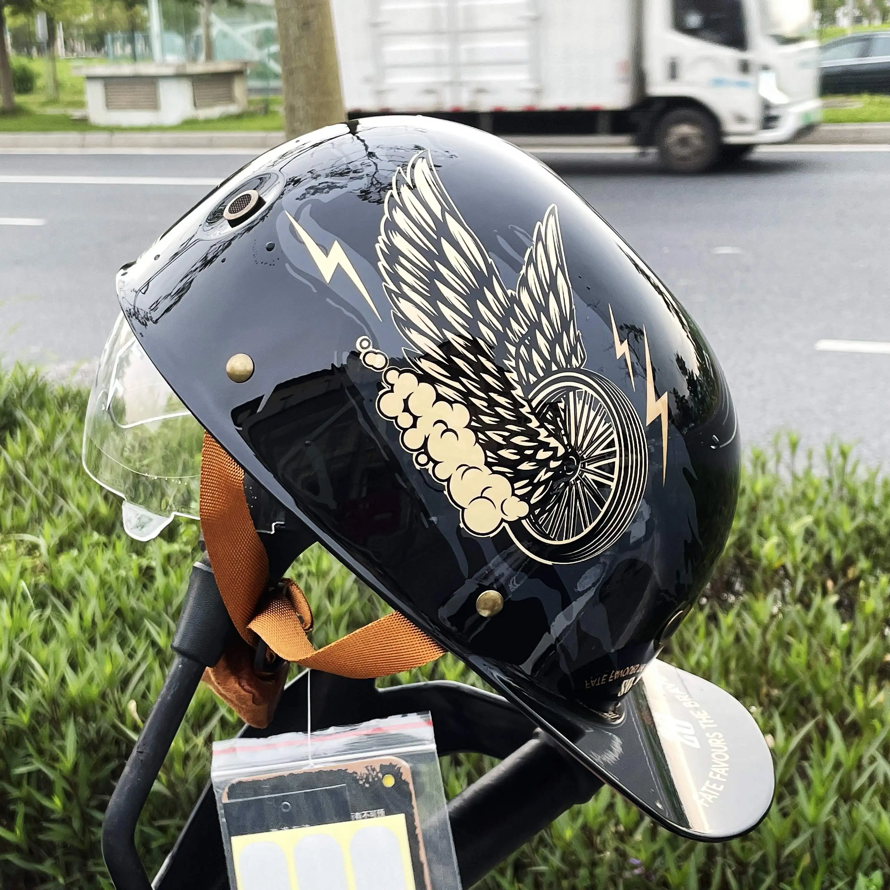 

Retro Half Helmet for Moto/EV - ABS, Ventilated, 4-Season Universal, Fits Harley, DOT, Wholesale