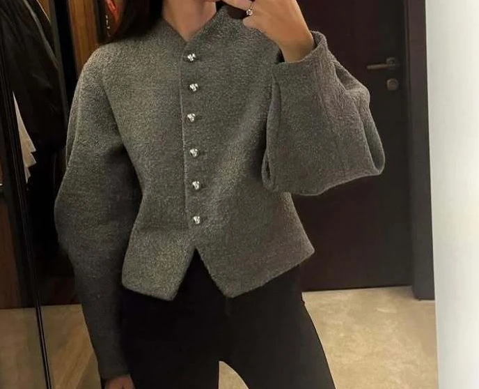 Spring 2025 New Retro Short-Sleeved Coat - Fashionable Street Casual Jacket