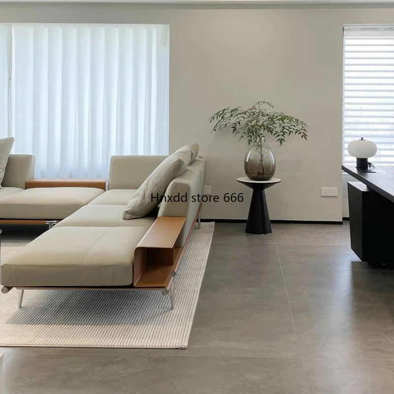 Italienisches minimalist isches l-förmiges Botyona-Ecksofa aus Rindsleder