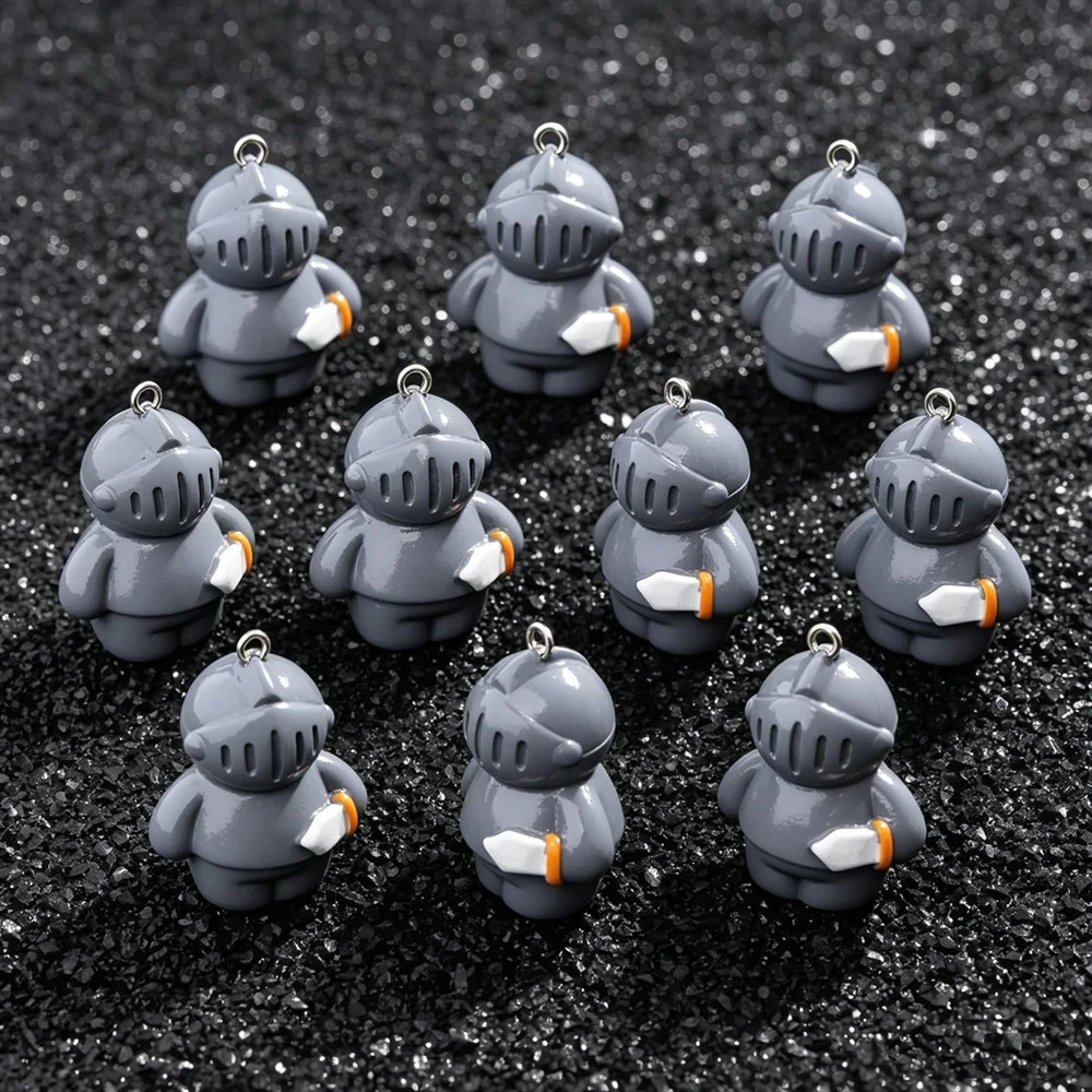 10pcs Resin Armor Soldier Charms Pendant For Diy making Necklace Pendant Jewelry And Accessories ﻿