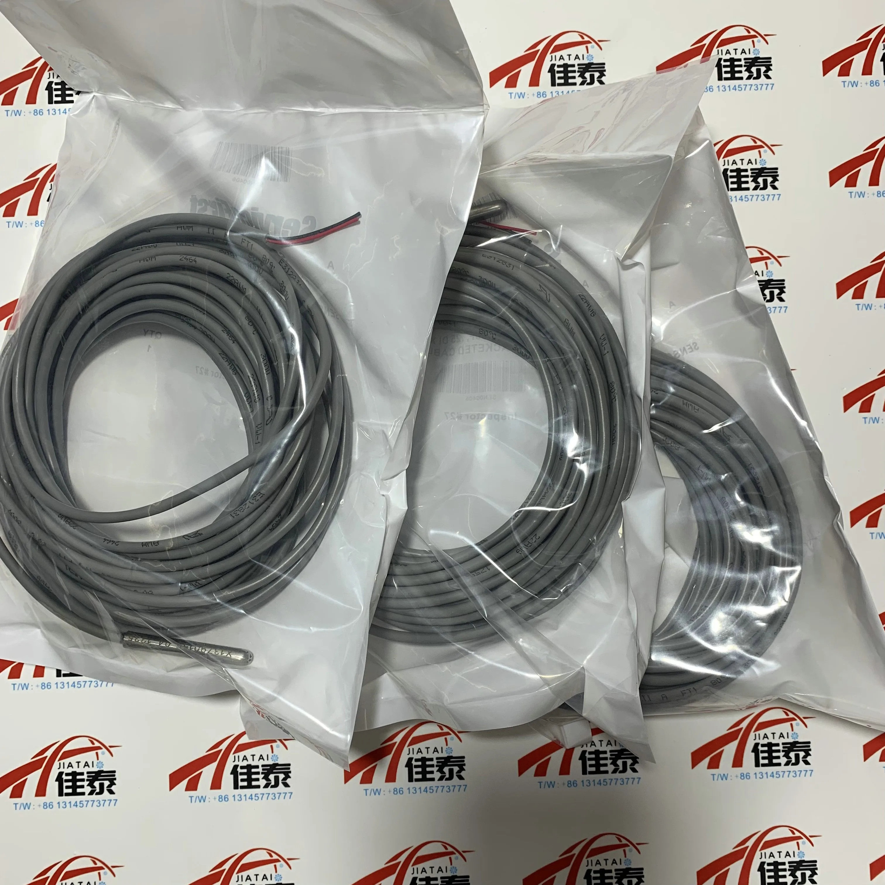 A Trane SEN00406 Sensor/Thermistor provides accurate temperature sensing for reliable operation in various HVAC systems.