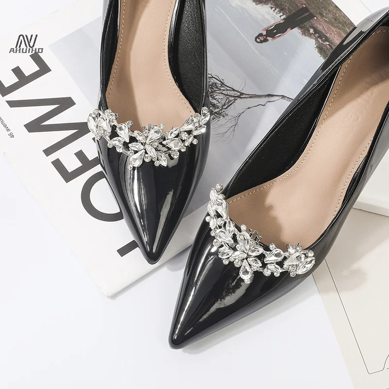 1Pc Buty damskie Kwiatowa klamra DIY Rhinestone Klips do butów Odpinane buty ślubne Wysoki obcas Akcesoria do butów Błyszczące ozdoby do butów — zdjęcie 4