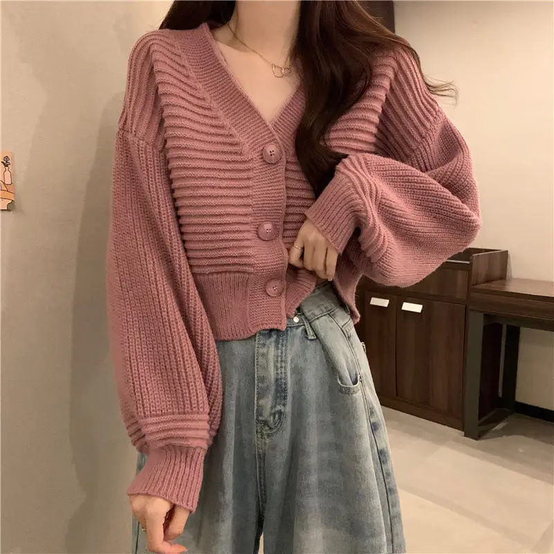 

For Women in Autumn Clothes, Small Loose Sweater Jacket, Women's TopV-neck Short Knitted Cardigan