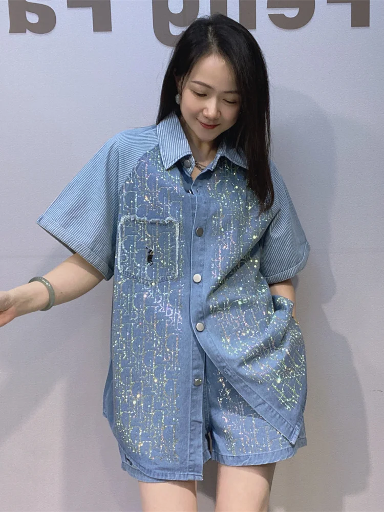 

Large Size Denim Two-Piece Set with Glitter Letters And Elastic Waist for Women Summer Fashionable Shirt And Shorts Ensemble