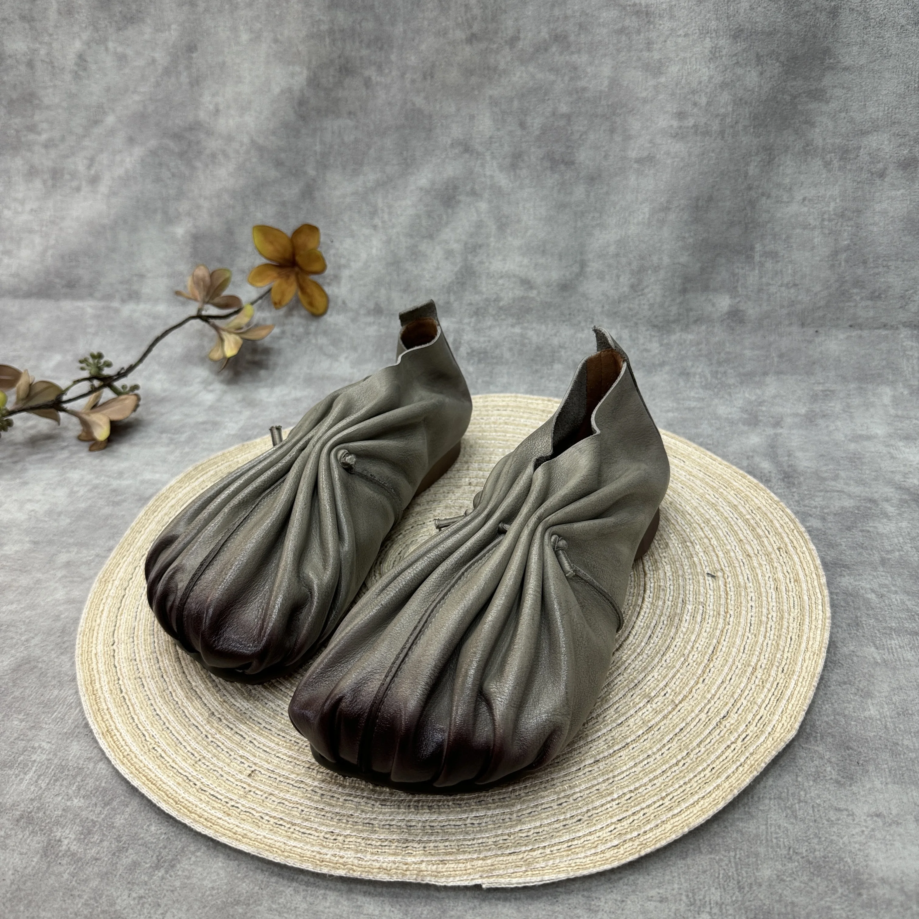 Top-Selling 2025 High-Quality Durable Professional Anti-Slip Wear-Resistant Walking Shoes Outstanding Traction Hiking Boots