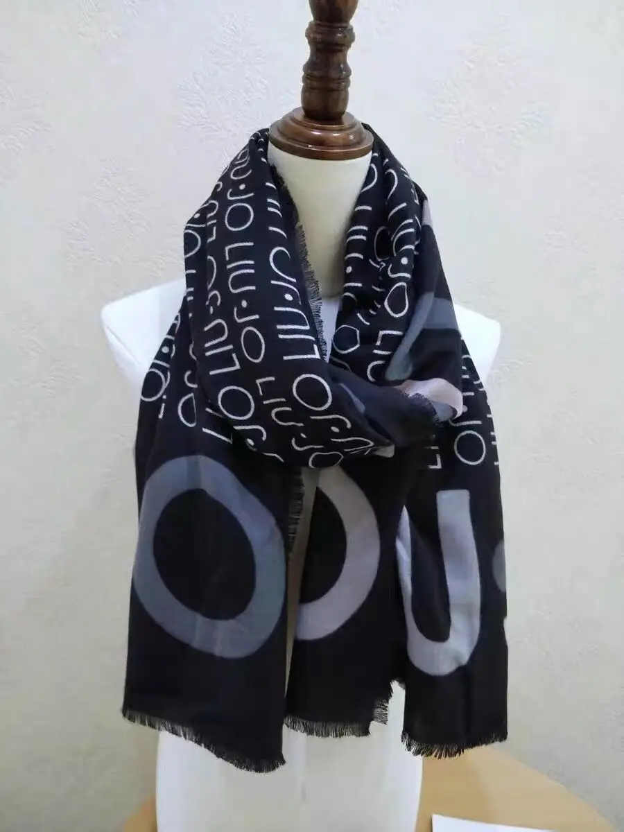 Italian brand liu jo new fashionable and warm beach sun shading embroidery print popular style scarf shawl