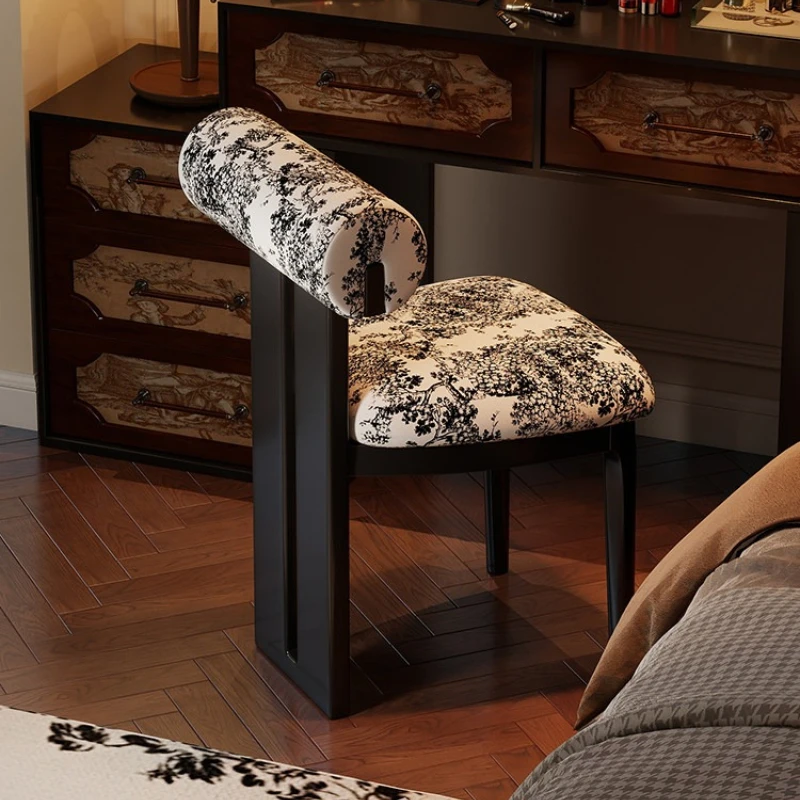 advanced antique living room chairs comfortable soft luxury minimalist Armchair aesthetic pattern кресло living room furniture