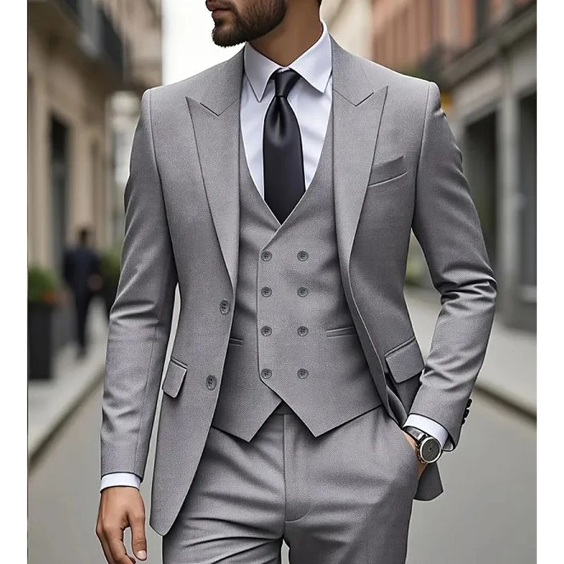 2025 الكلاسيكية الرجال الدعاوى رمادي زي أوم سليم صالح الذروة التلبيب الزفاف الرسمي سهرة وتتسابق دعوى 3 قطعة سترة سترة فستان أطفال مع سروال داخلي