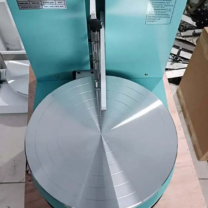 Birthday Cake Cream Smooth Coating Decoration Machine Cake Butter Cream Spreading Machine Cake Bread Cream Jam Spreader