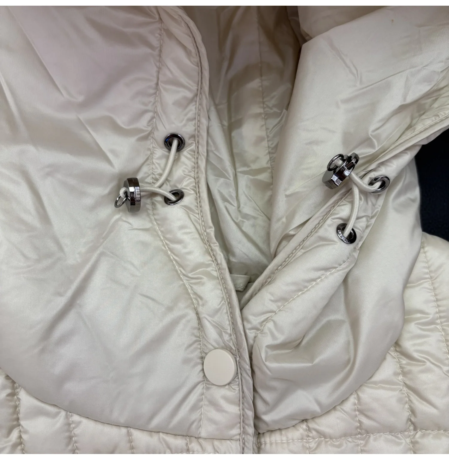 Gilet con cappuccio in piuma d'anatra bianca autunno/inverno, a righe, con supporto a griglia fine, con cintura, per tenere al caldo il gilet imbottito per le donne