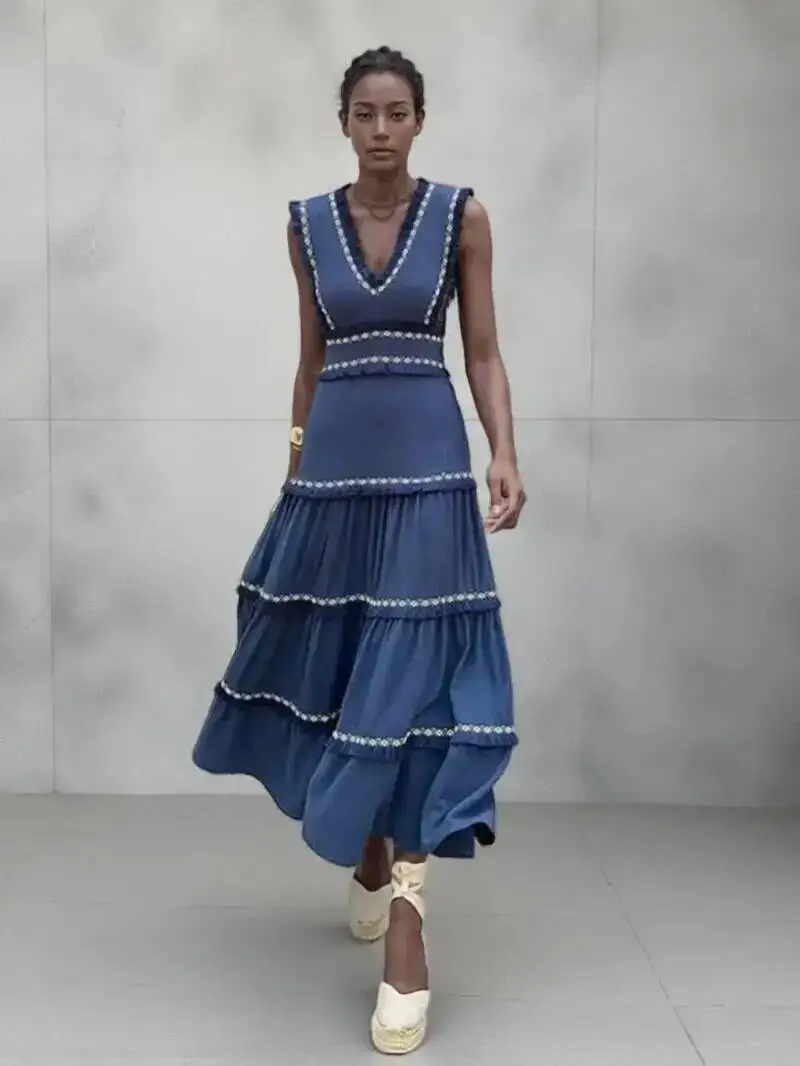 Summer New Product: Casual Women's Fashion V-neck Sleeveless Waist Collection With Tassel Decoration Dress Dresses U13F