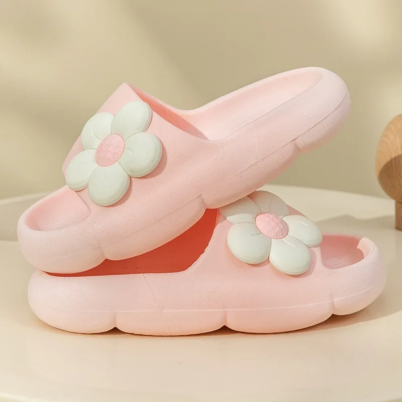 Kids Slippers Girls Boys Flower Soft Home Shoes Summer New Boys Girls Beach Slippers Non-slip Comfortable Cute Children Slippers