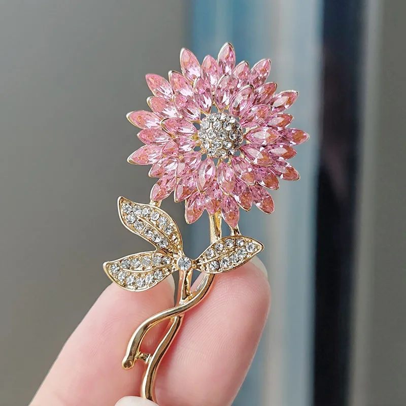 Trendy Exquisite Sparking Rhinestone Sunflower Brooches For Women Clothing Suit Flower Plant Brooches Party Lovers Jewelry Gift