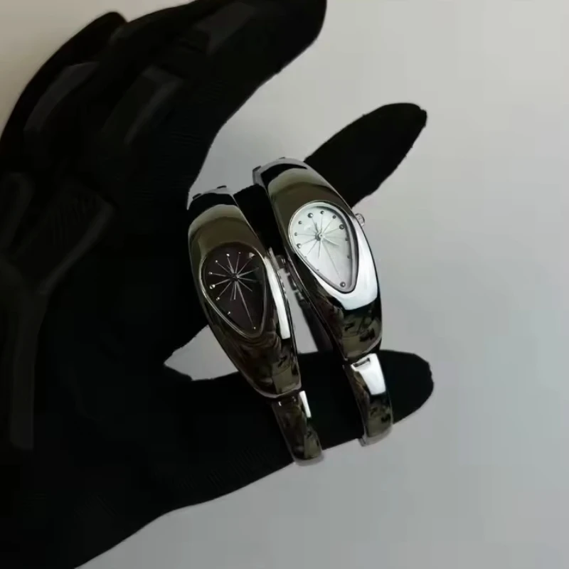 Men's Retro Fashion Personalized Medieval Bracelet Watch Quartz Watch