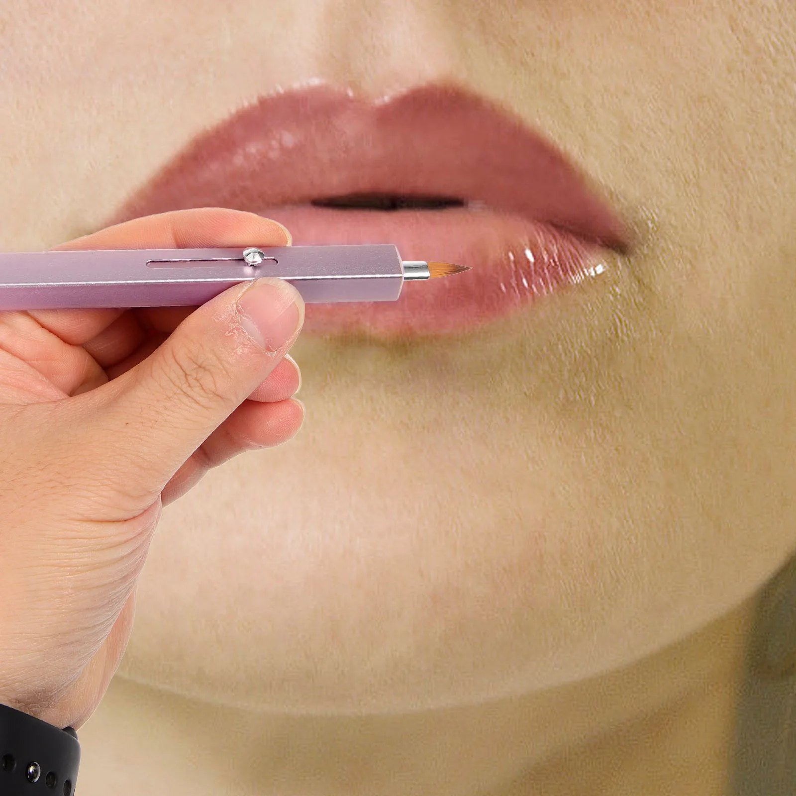 Pincel labial retrátil de ponta dupla, aplicador corretivo de batom, ferramenta de maquiagem portátil para mulheres, aplicação de bálsamo de brilho labial