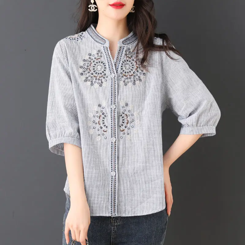 Female Round Neck Half Sleeve Striped Spliced Single Breasted Round Flower Embroidery Shirt Spring Summer Ethnic Tribal Style