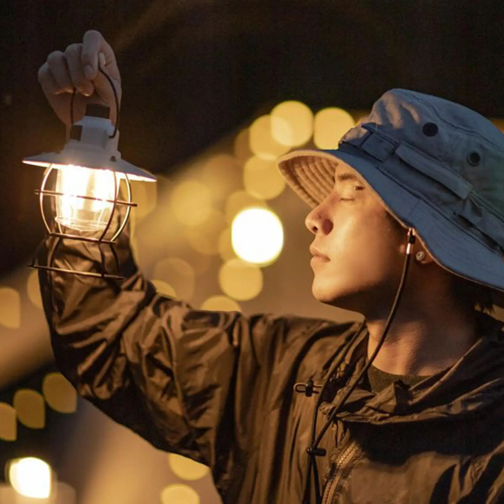 Vintage Lantern 3 Modes Retro LED Lantern Rechargeable Retro Light For Yard Outdoor Hiking Mountain Climbing Camping Garden