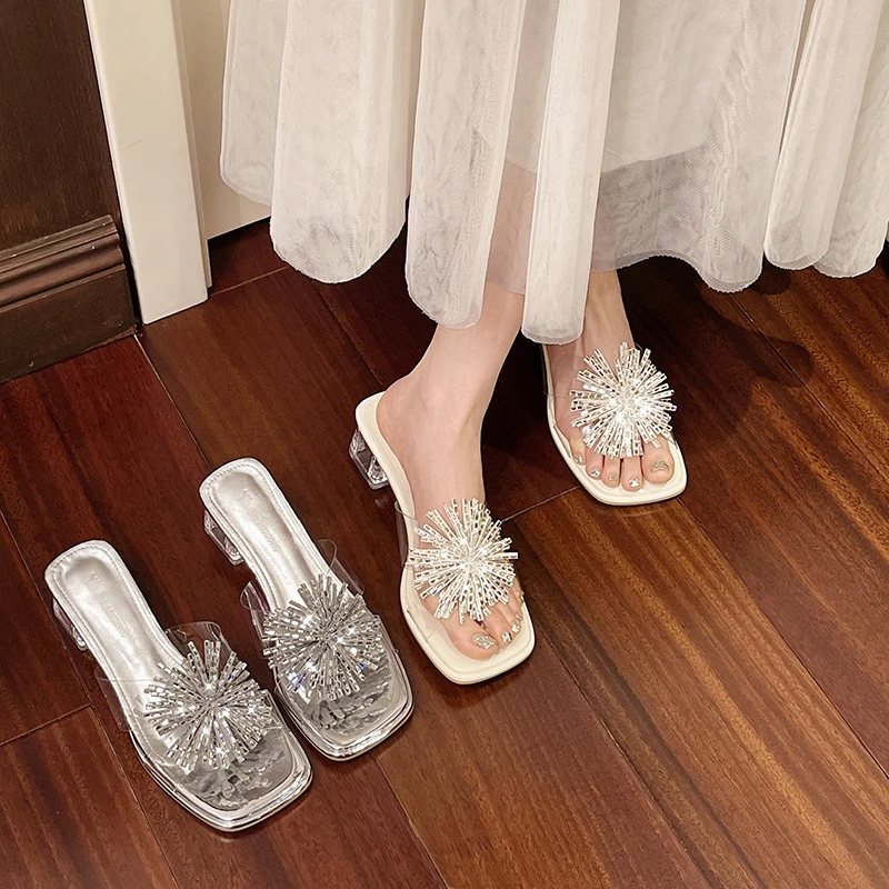 2026 New Summer Designer Rhinestone Transparent Flat Lightweight Sandals for Women Elegant French-style Stunning High Heels