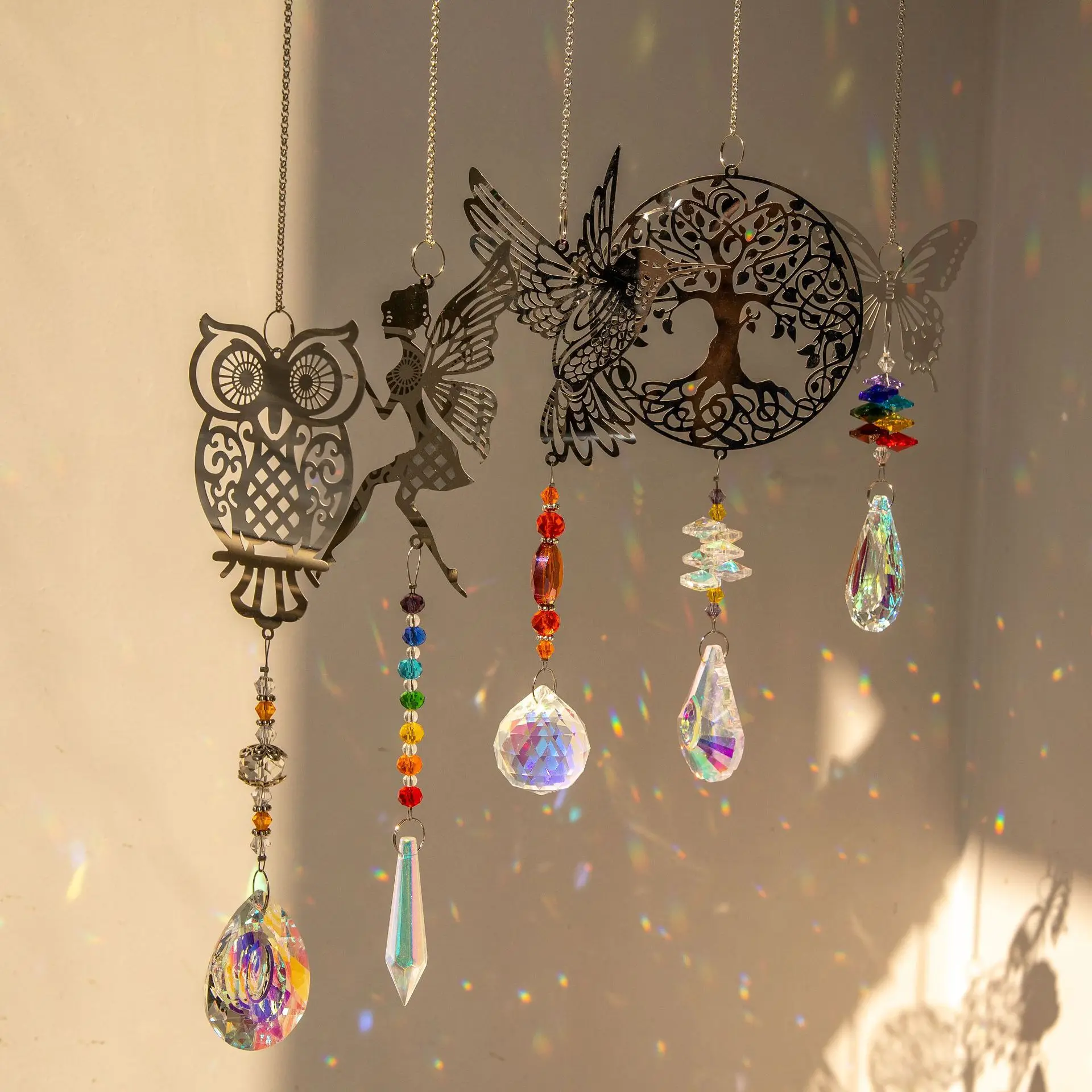 

Crystal Sun Catcher Prism Hanging Rainbow Maker Window Wind Chime Tree of Life Home Decoration Car Art Hanging Ornament Gift