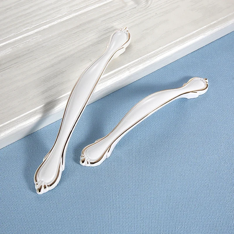 

YM Painted Drawer Wardrobe Handles European Lvory White Cabinet American Knob Shoe Cabinet Modern Simple Single Pulls 6032