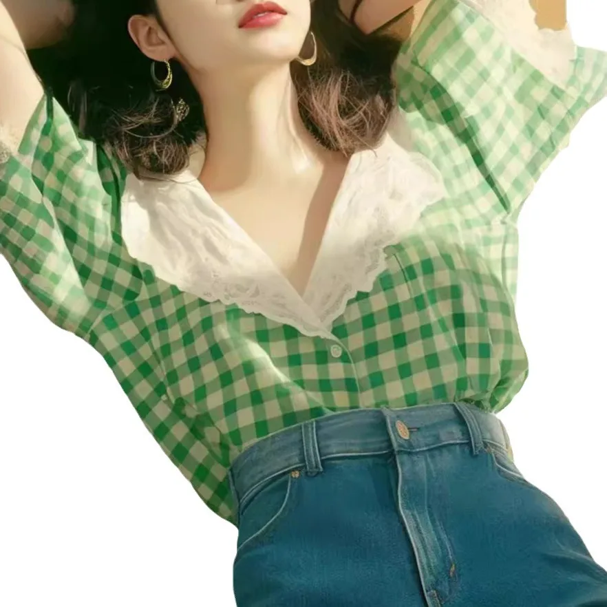 This year's forest countryside lace border shirt top looks super good, green checkered short sleeved shirt for women's summer - Image 5