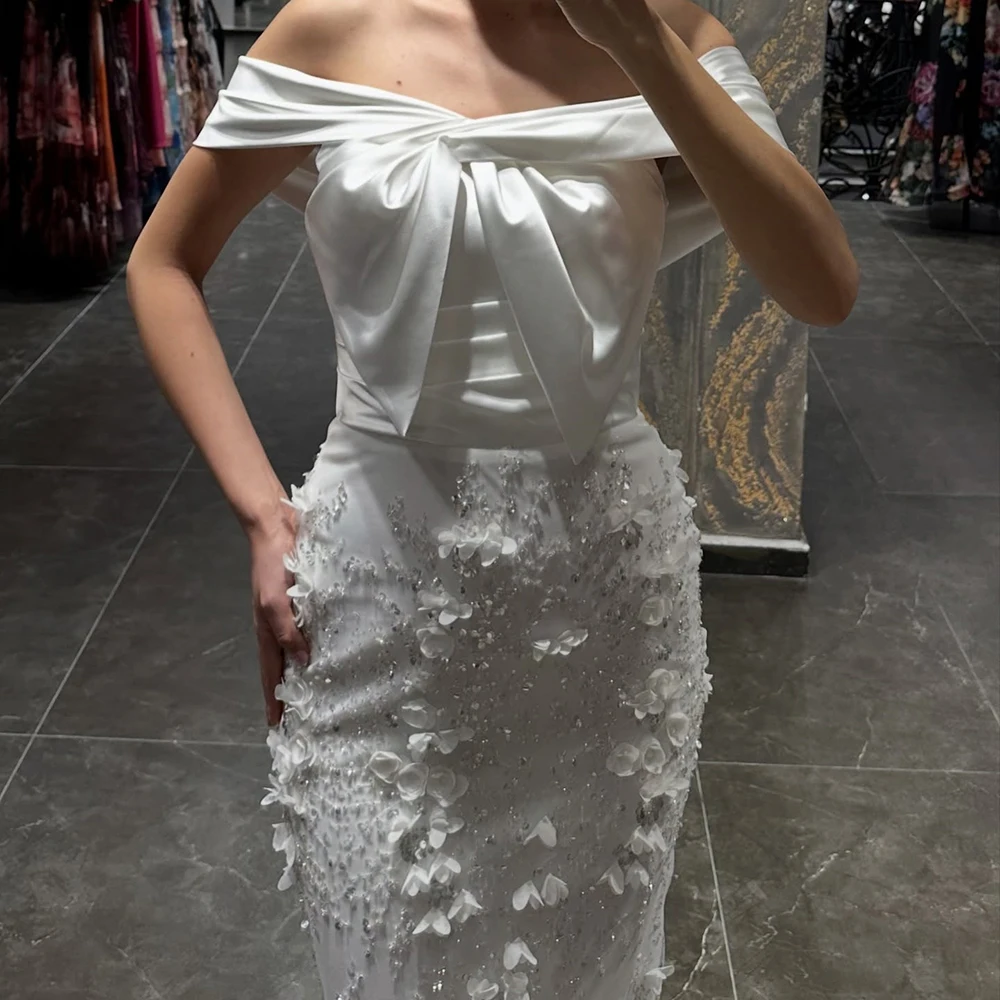 Maßgeschneiderte gerade Abendkleider, bodenlang, schulterfrei, ärmelloses Abendkleid, modisches Partykleid mit Pailletten und Blumen