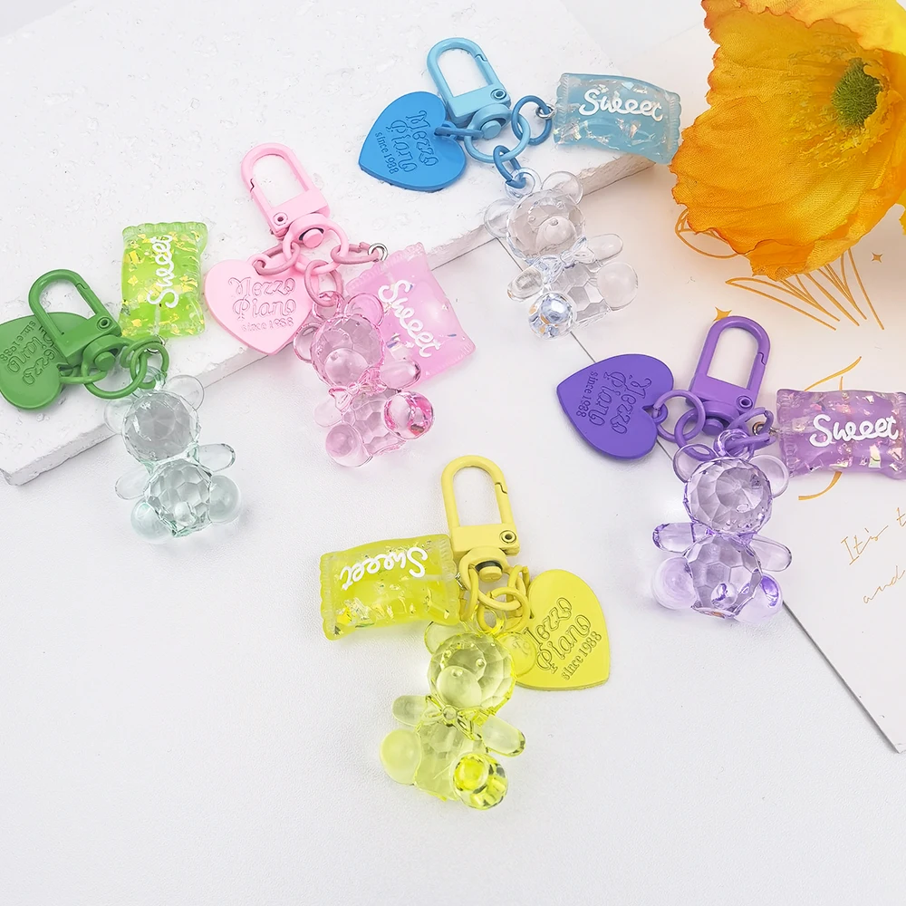 Cartoon Bling Transparent Bear Pendant Keychains With Metal Heart Tag Sweet Charms Keyrings Bag Ornament Car Trinket Accessories
