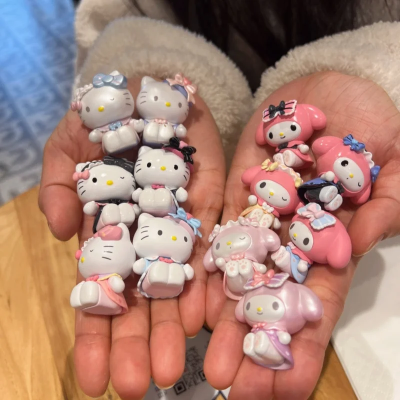 

Sanrio Hello Kitty Kuromi My Melody Sweet Girl слепая сумка Moe Bits Kawaii Particles милый декор для рабочего стола подарок аниме периферийные устройства