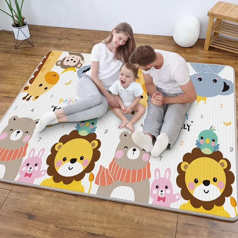 

Cartoon Lion Pattern Activities Mat for Baby Non-toxic Folding Carpet Squirrel Giraffe EPE Thicken Baby Crawling Play Mats Rugs
