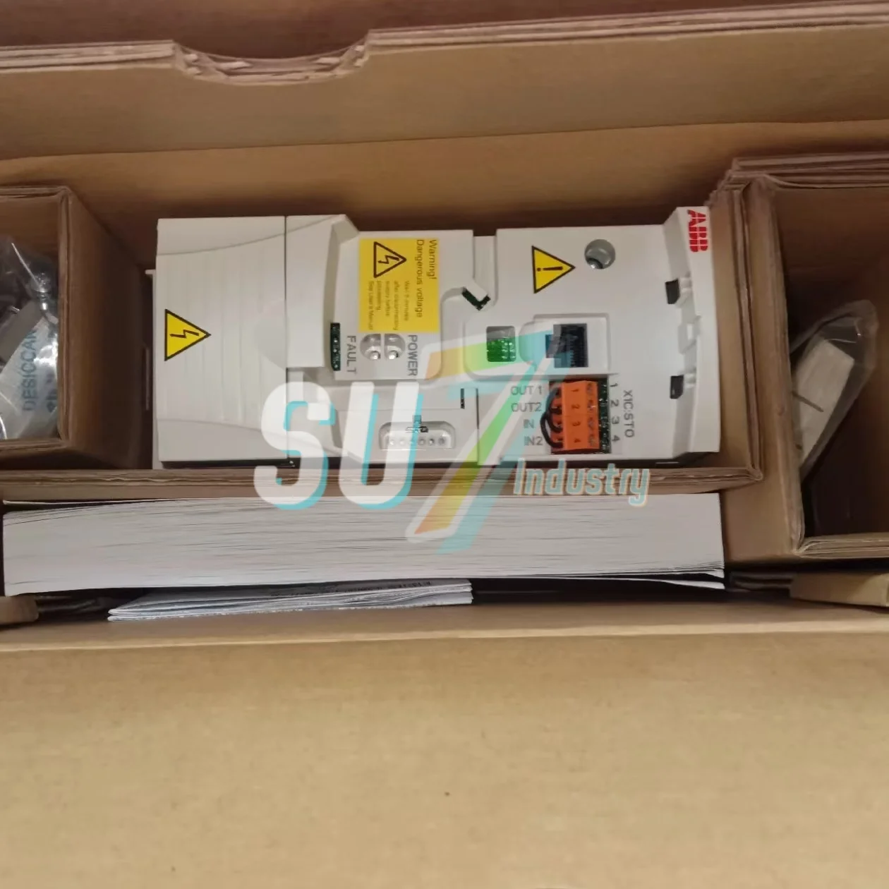 ACS355-03E-02A4-2 ACS355-03E-03A3-4 周波数コンバータ 新品在庫あり