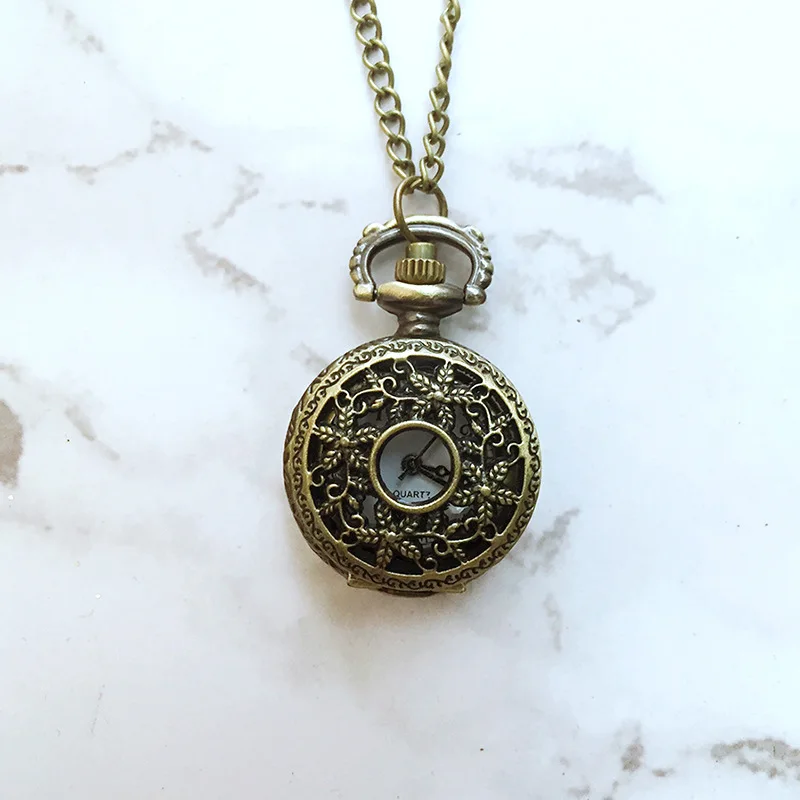 Small Cute Bronze Quartz Pocket Watch for Men Women Laser Engraved Carving Case Fob Chain Pendant Necklace Clock Collection Gift