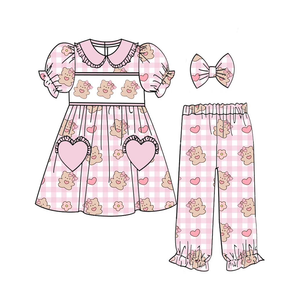 Pajama set boys and girls featuring short-sleeved top and trousers cartoon love print matching kids robes