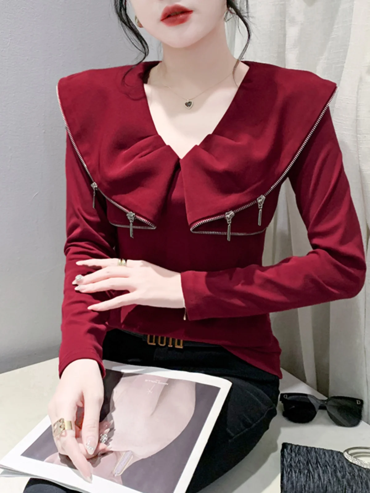 Autumn and Winter New Zipper Turn-Down Collar Cotton T-shirt Women\'s Fashion Patchwork Long Sleeve Slim Tops HF3021