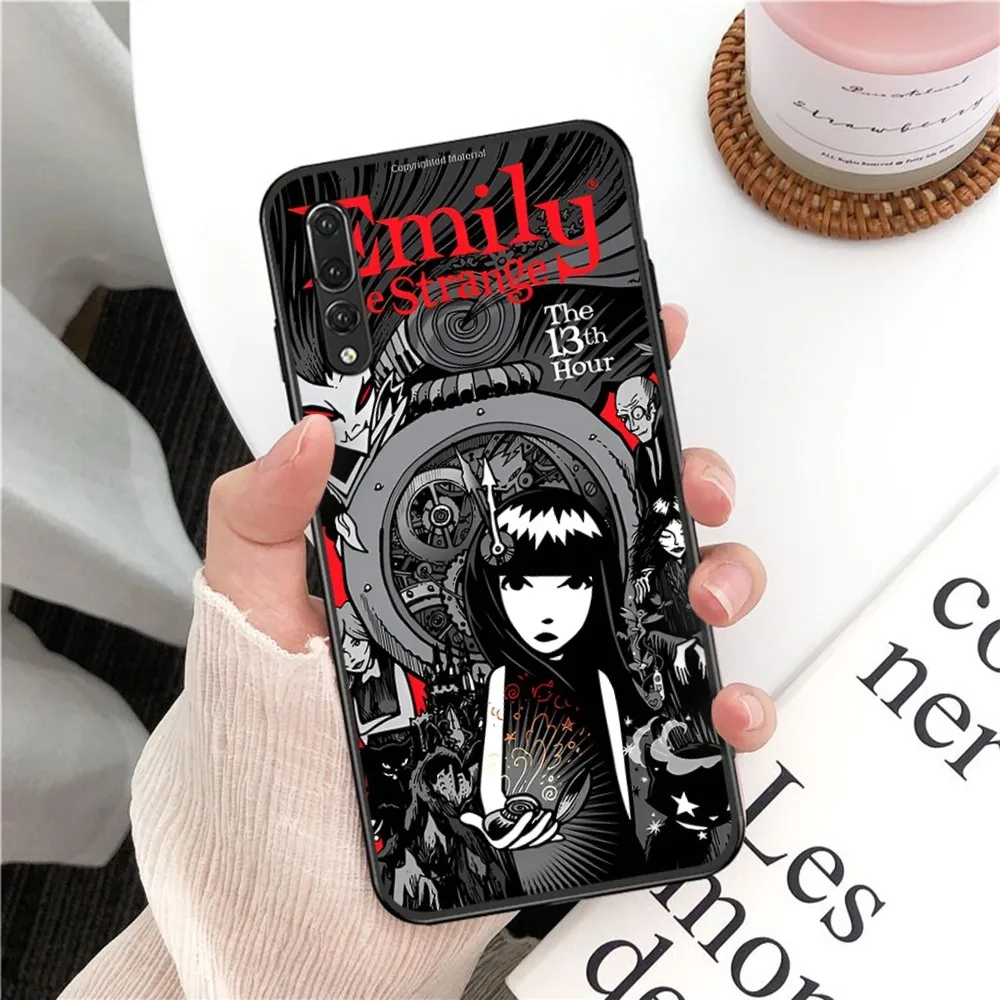 Comics Emily The Strange Phone Case For Samsung J 7 plus 7core J7 neo J6 plus prime J6 J4 J5 Mobile Cover