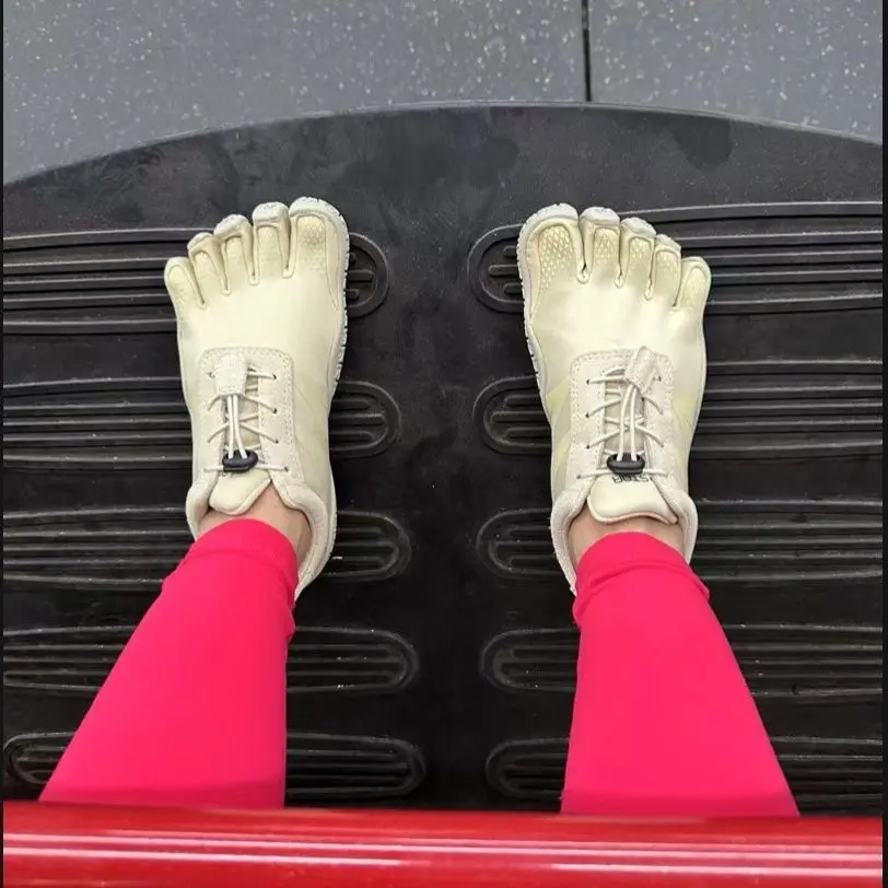 2025 New Summer Men's Weight Training Shoes Unisex Squat Deadlift Shoes Mesh Breathable Fitness Shoes