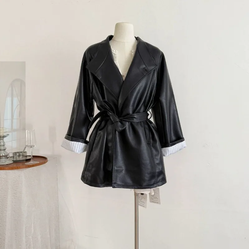 Korean-style Atmospheric Outfit Temperament Retro Spliced Leather Jacket Light Luxury High-end Jacket Windbreaker